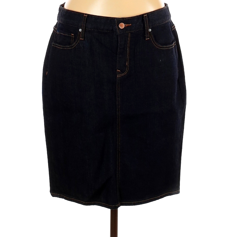 Gap dark wash denim skirt